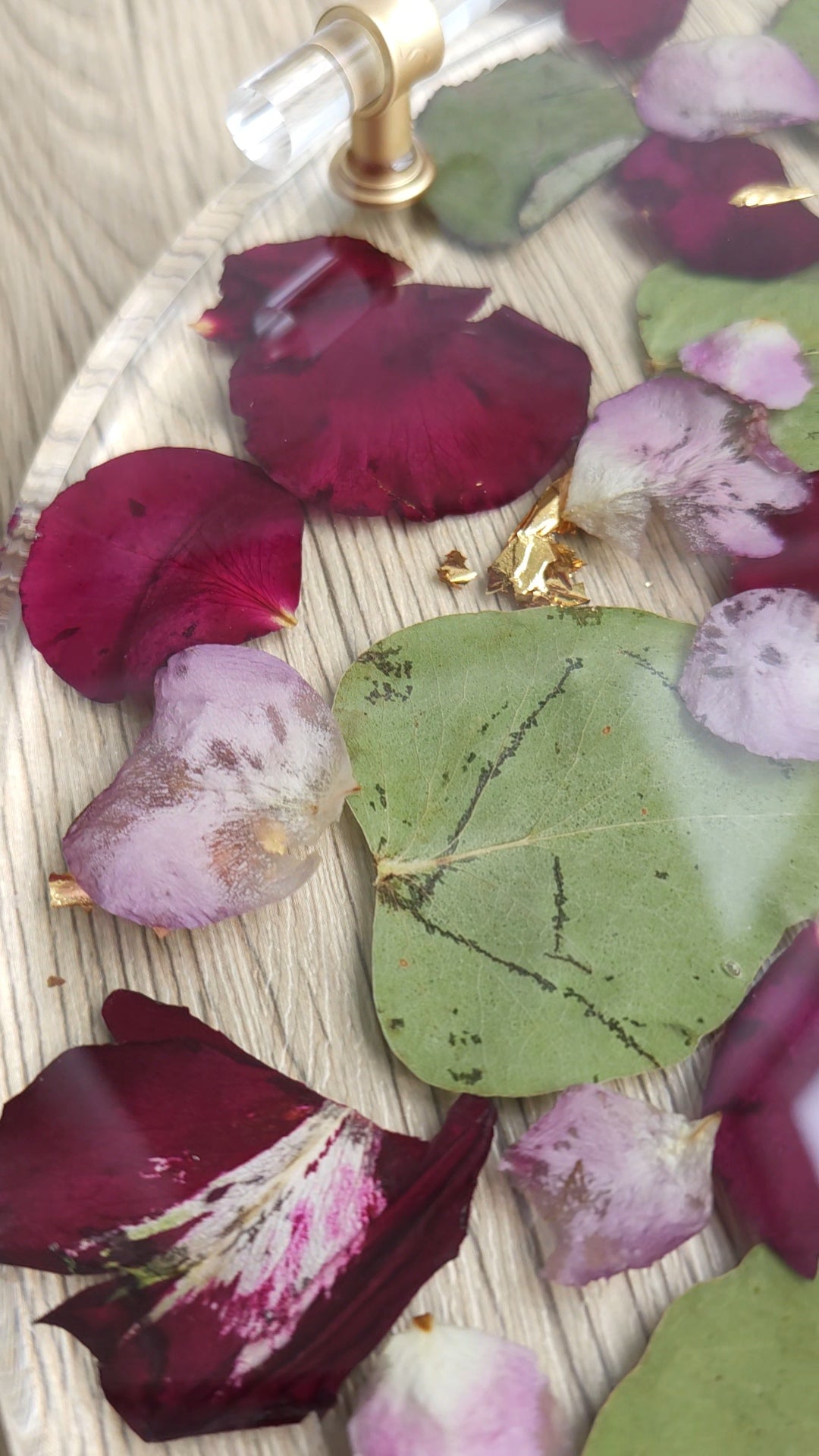 Blumentablett aus Epoxidharz, 35 cm Durchmesser - Sherry's Imagination Webshop